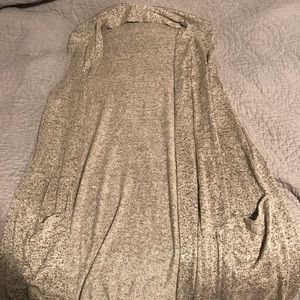 Sleeveless long cardigan